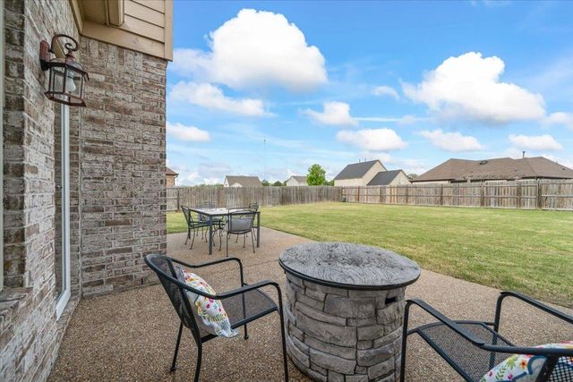 5094 DELANEY VALLEY LN, Bartlett, TN 38002