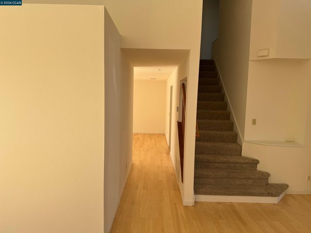 2268 Oak Hills Dr, Pittsburg, CA 94565