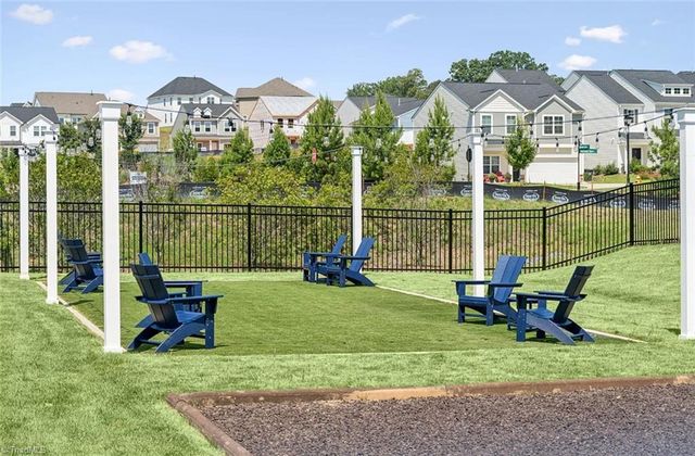 5375 Spicewood Lake Lane, Winston-salem, NC 27106