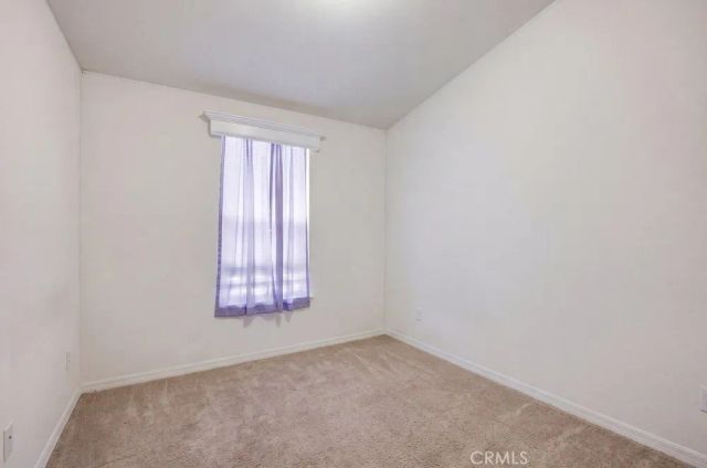 1097 State, Hemet, CA 92543