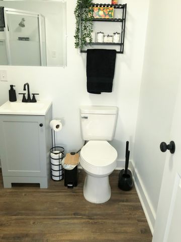 808 N High St, Winchester, TN 37398