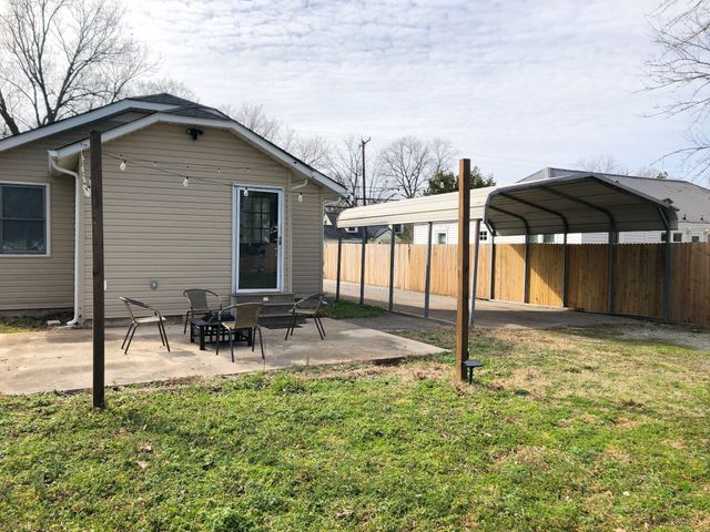 808 N High St, Winchester, TN 37398