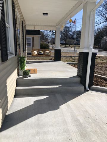 808 N High St, Winchester, TN 37398