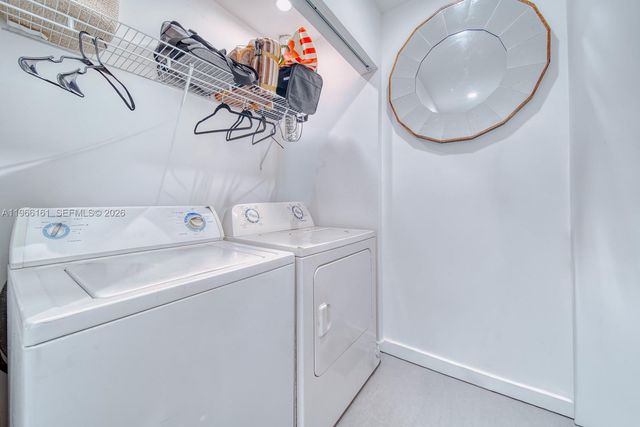 2841 SW 24th Ter, Miami, FL 33145