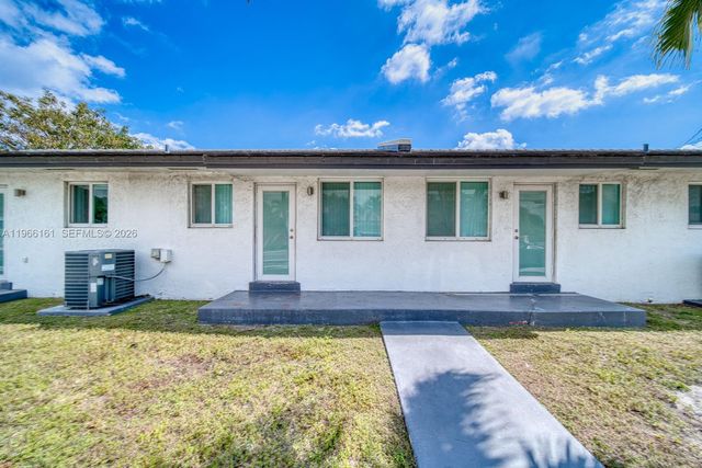 2841 SW 24th Ter, Miami, FL 33145