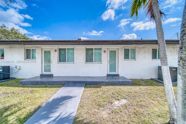 2841 SW 24th Ter, Miami, FL 33145