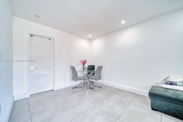 2841 SW 24th Ter, Miami, FL 33145