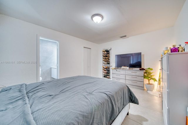 2841 SW 24th Ter, Miami, FL 33145