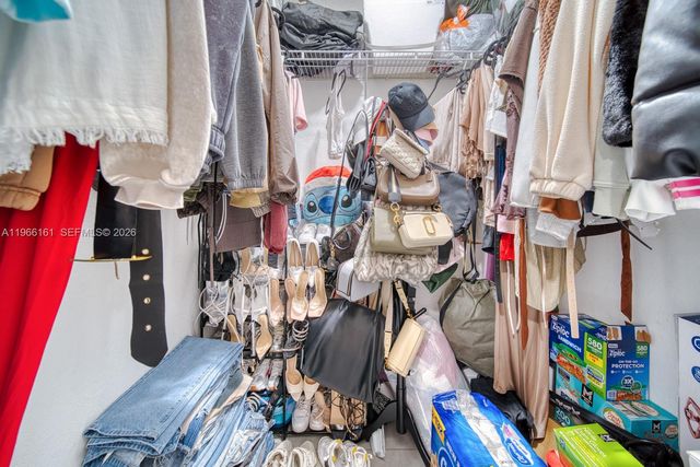 2841 SW 24th Ter, Miami, FL 33145