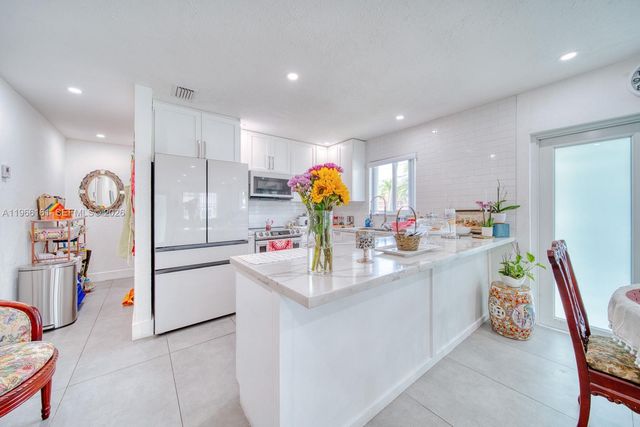 2841 SW 24th Ter, Miami, FL 33145