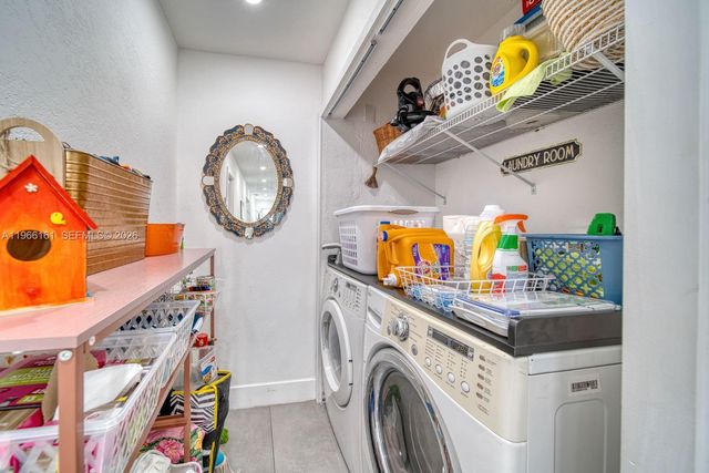 2841 SW 24th Ter, Miami, FL 33145