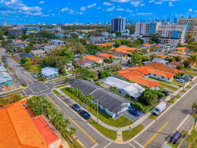 2841 SW 24th Ter, Miami, FL 33145