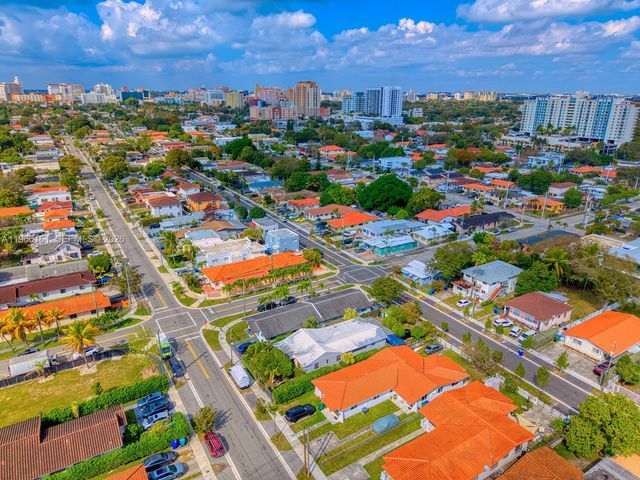 2841 SW 24th Ter, Miami, FL 33145