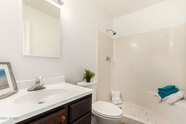 2645 W ELM Street, Phoenix, AZ 85017