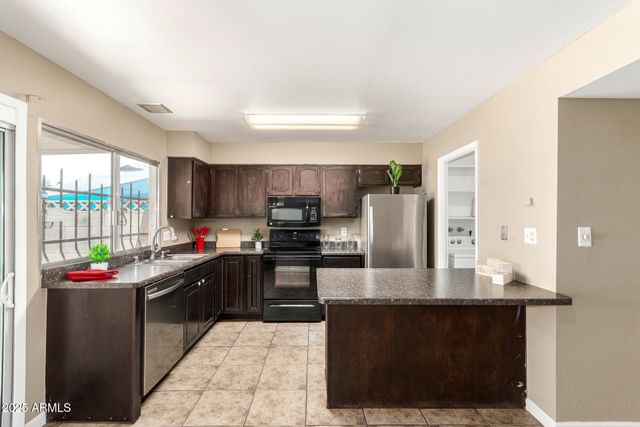 2645 W ELM Street, Phoenix, AZ 85017