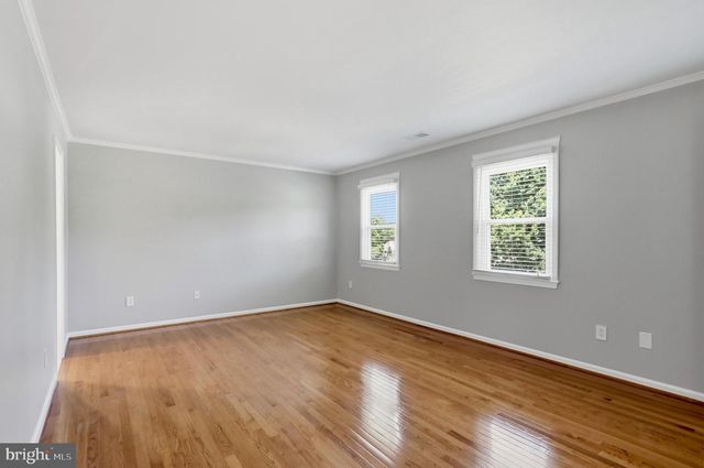 12531 LIEUTENANT NICHOLS RD, Fairfax, VA 22033