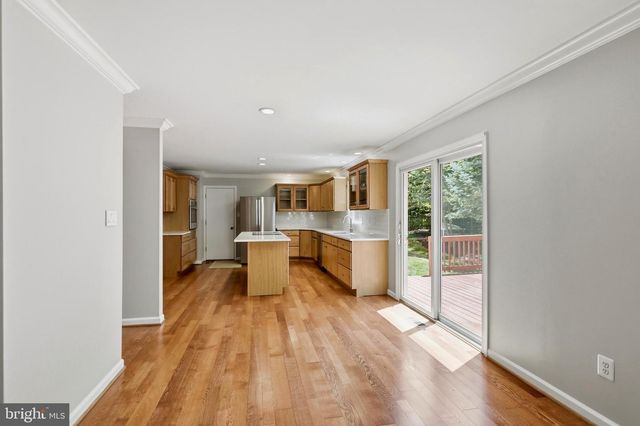 12531 LIEUTENANT NICHOLS RD, Fairfax, VA 22033