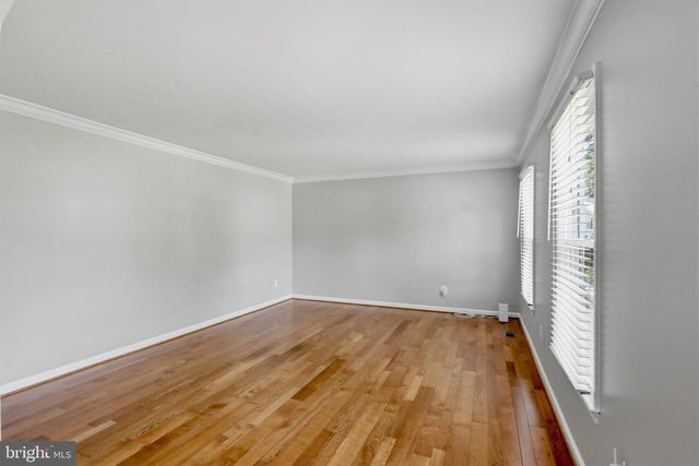 12531 LIEUTENANT NICHOLS RD, Fairfax, VA 22033