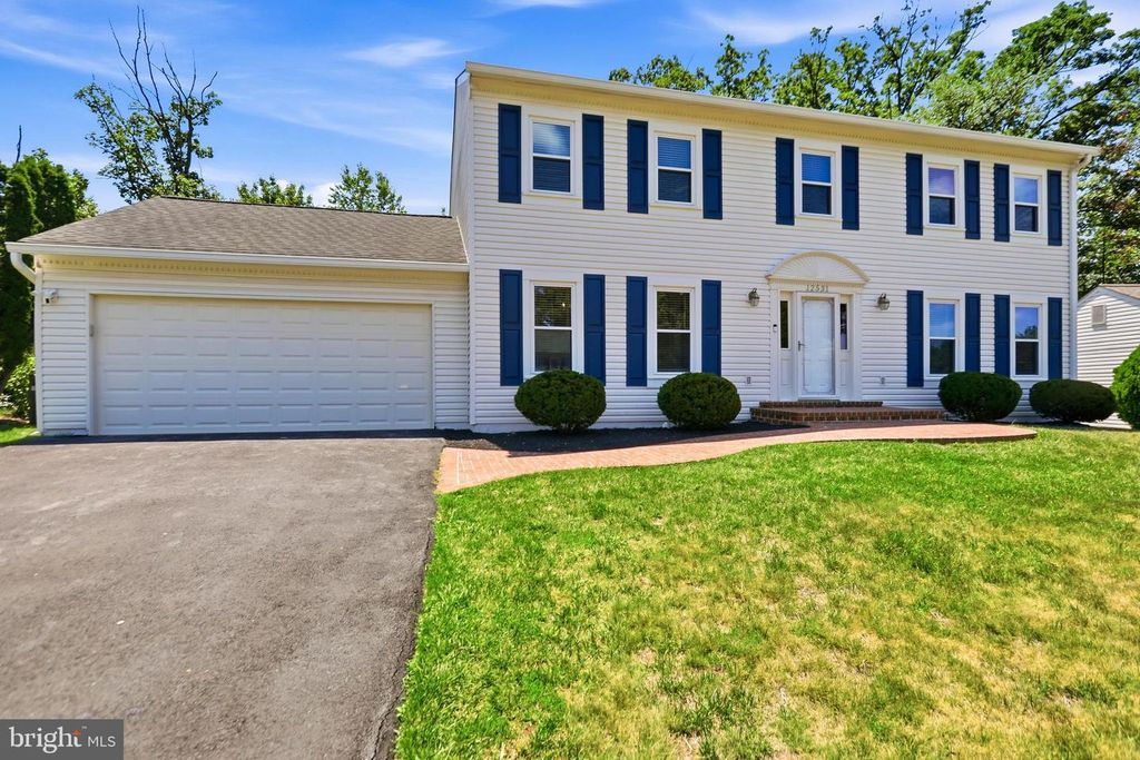 12531 LIEUTENANT NICHOLS RD, Fairfax, VA 22033