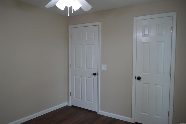 100 W Clinton Street, Heber Springs, AR 72543