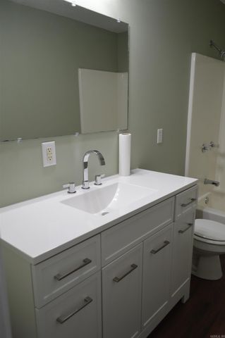 100 W Clinton Street, Heber Springs, AR 72543