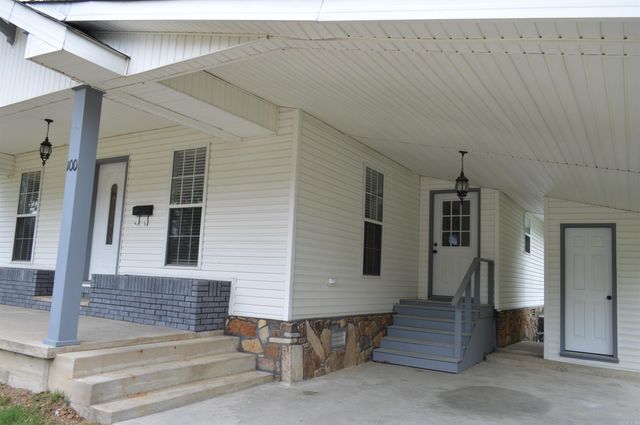 100 W Clinton Street, Heber Springs, AR 72543