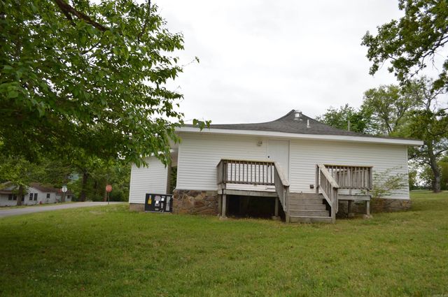 100 W Clinton Street, Heber Springs, AR 72543