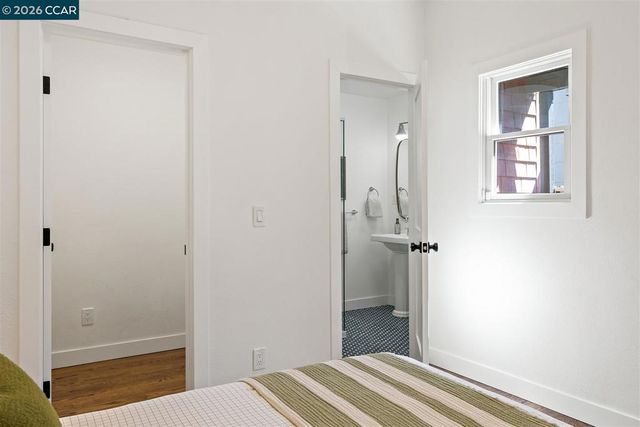 2703 Mathews St, Berkeley, CA 94702