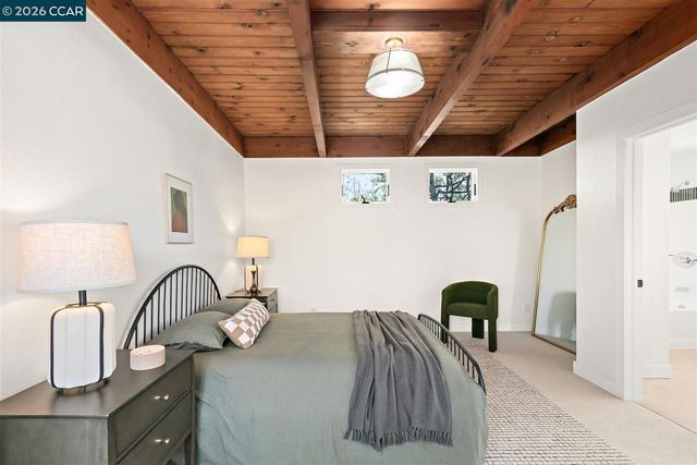 2703 Mathews St, Berkeley, CA 94702