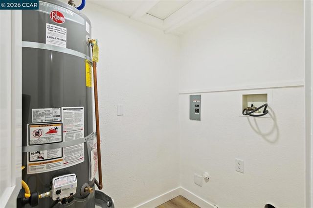 2703 Mathews St, Berkeley, CA 94702