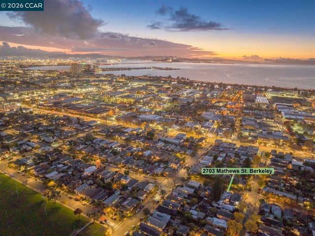 2703 Mathews St, Berkeley, CA 94702