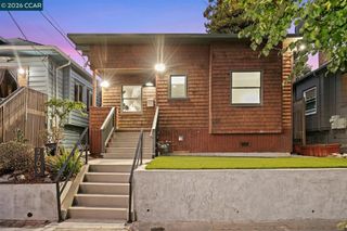 2703 Mathews St, Berkeley, CA 94702