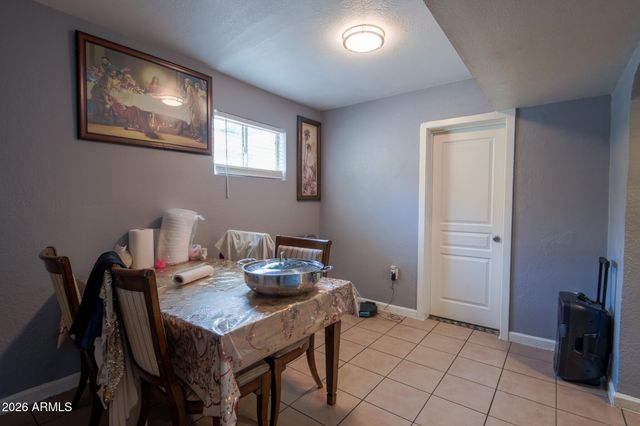 3741 W MORELAND Street, Phoenix, AZ 85009
