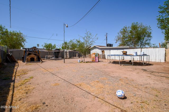 3741 W MORELAND Street, Phoenix, AZ 85009