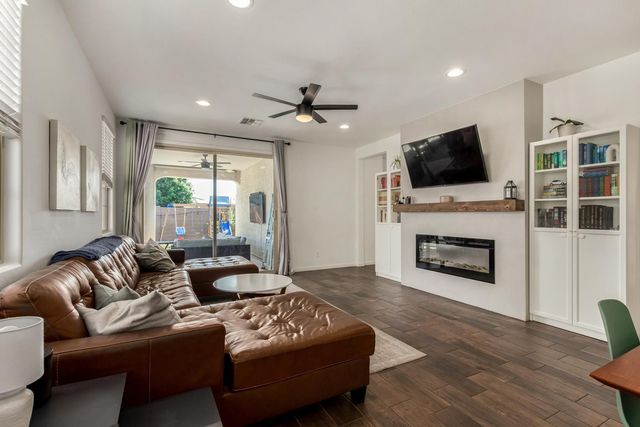 21536 S 225th Way, Queen Creek, AZ 85142