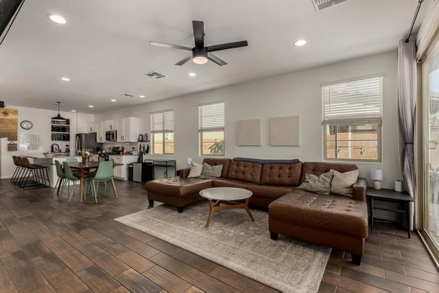 21536 S 225th Way, Queen Creek, AZ 85142
