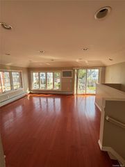 12032 201st Street, Saint Albans, NY 11412