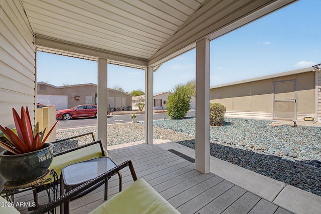 3301 S GOLDFIELD Road 2122, Apache Junction, AZ 85119