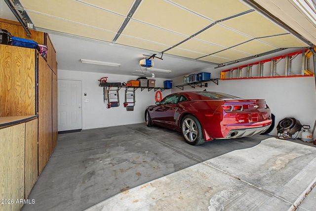 3301 S GOLDFIELD Road 2122, Apache Junction, AZ 85119