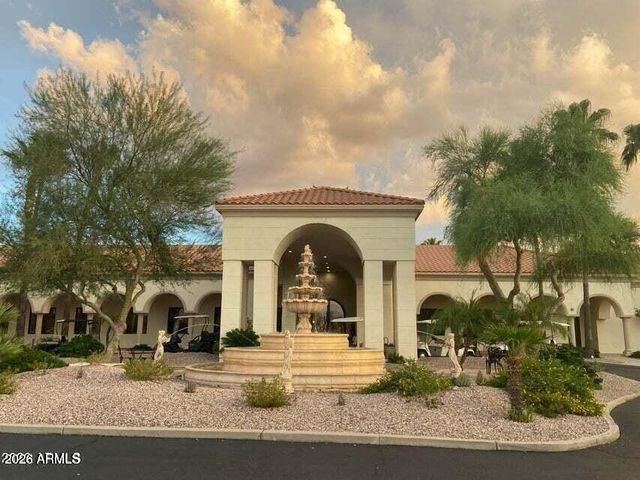 3301 S GOLDFIELD Road 2122, Apache Junction, AZ 85119