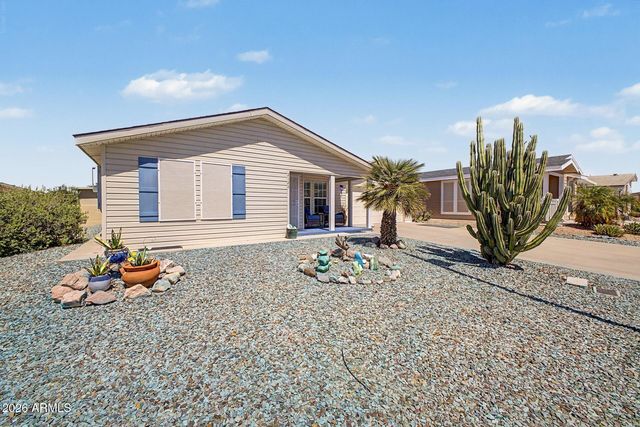 3301 S GOLDFIELD Road 2122, Apache Junction, AZ 85119