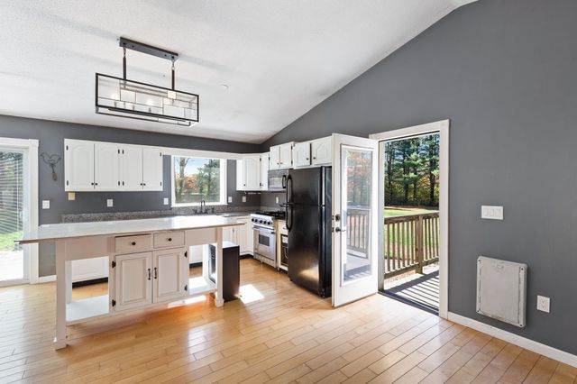 236 Eagles Nest Road, Castleton, VT 05751