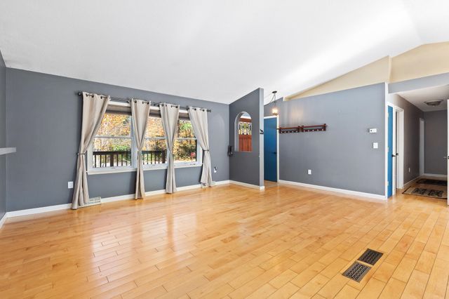 236 Eagles Nest Road, Castleton, VT 05751