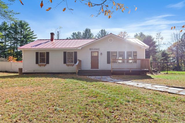 236 Eagles Nest Road, Castleton, VT 05751