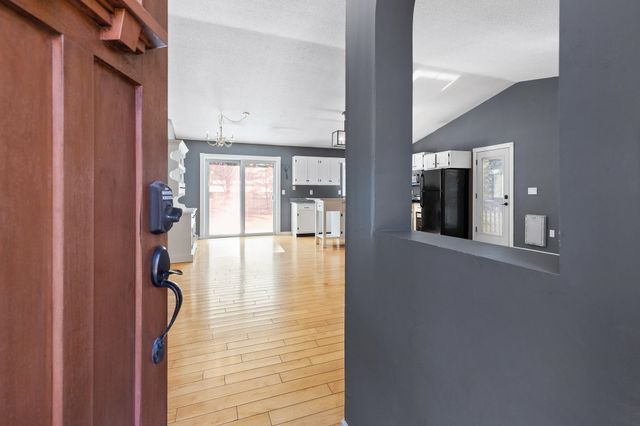 236 Eagles Nest Road, Castleton, VT 05751