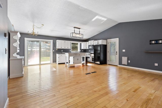 236 Eagles Nest Road, Castleton, VT 05751