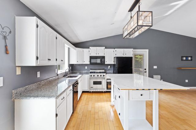 236 Eagles Nest Road, Castleton, VT 05751