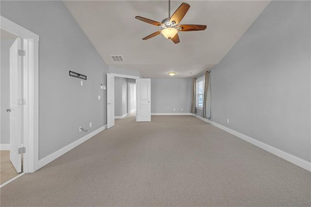 2048 Village Crest NW Drive, Atlanta, GA 30318