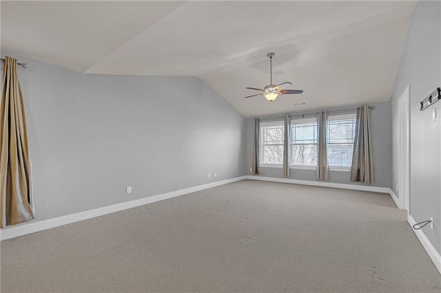 2048 Village Crest NW Drive, Atlanta, GA 30318