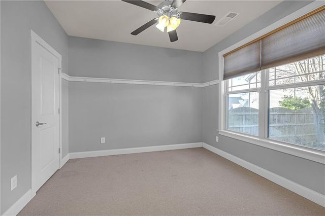 2048 Village Crest NW Drive, Atlanta, GA 30318